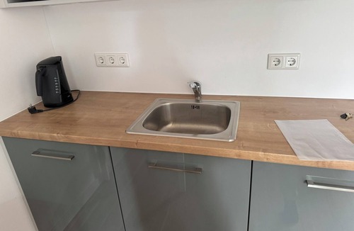 Reinickendorf Apartment | Premium apartment with central location & terrace