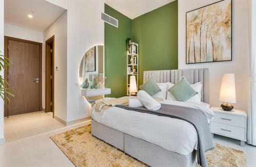 Al Safa Apartment | Premium Canal Front 3BR- Burj Khalifa & Canal Views -Near Safa Park