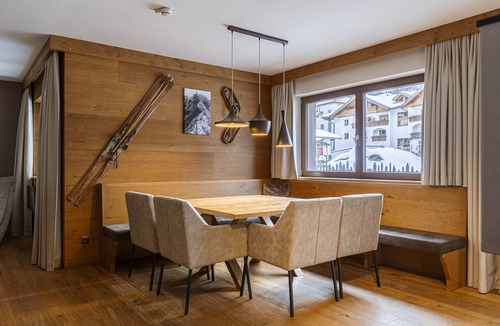 Ehrwald Ski Chalet | Premium chalet with 4 bedrooms
