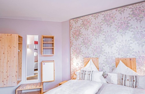 Langsur Bed & Breakfast | Premium Doppelzimmer - Weingut Johannishof