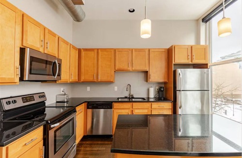 Wholesale District Apartment | Premium Downtown Indy 1BR Walk to Dining Nightlife and Sports