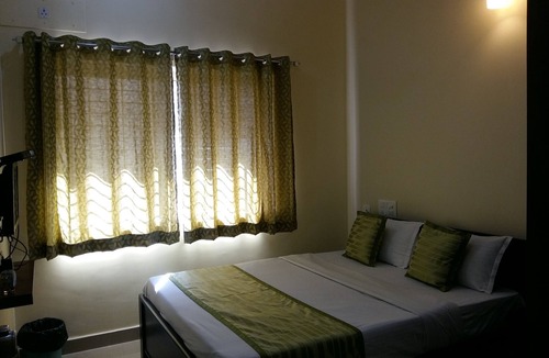 Mysore Bed & Breakfast | Premium Hostel with private rooms near Mysore Palace