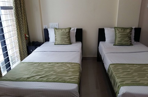 Mysore Bed & Breakfast | Premium Hostel with private rooms near Mysore Palace