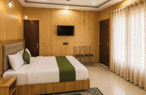 Smanora Range Hotel | Premium Hotel U&K Nainital