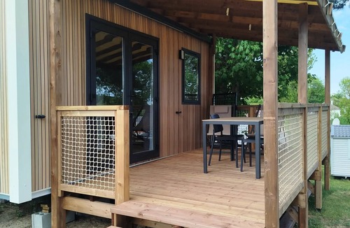 Saint-Martin-en-Campagne House | Premium Mobile Home - 1 bedroom - covered patio - sleeps 2