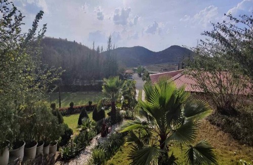 Bedla House | Premium Poolside Luxury Suite Nature Retreat