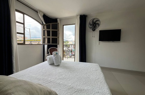La Estrella Hotel | Premium Room with Balcony Comfort and Ideal Location
