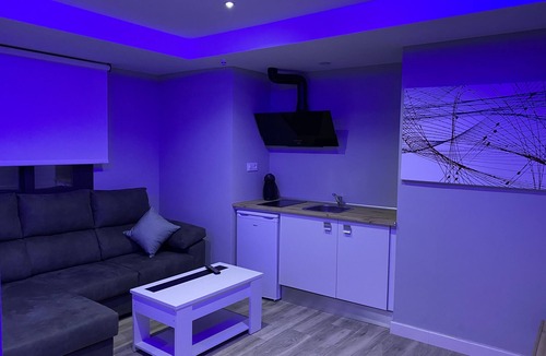Linares Apartment | Premium Silver