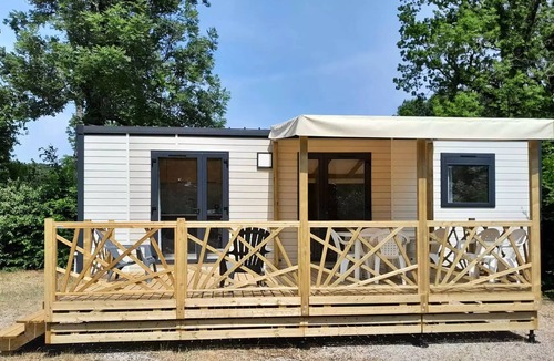 Culoz House | Premium Studio Mobile Home: 1 Bedroom, Sleeps 2