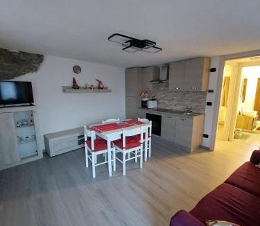 Ussel Apartment | Pres du Chateau