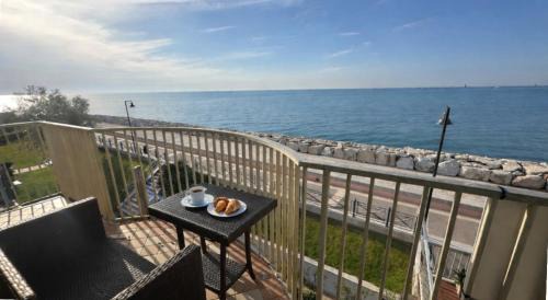 Old Town Apartment | President - Panorama del Mare - Agenzia Cocal