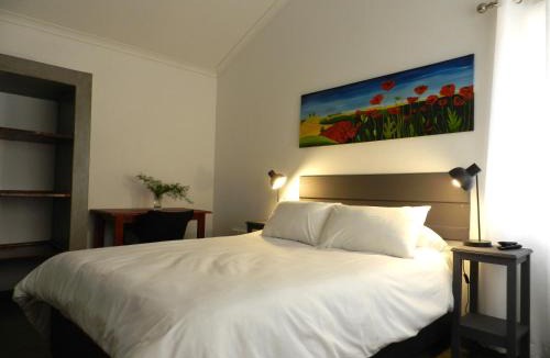 Kroondal Bed & Breakfast | President Paul Kruger Guest Lodge