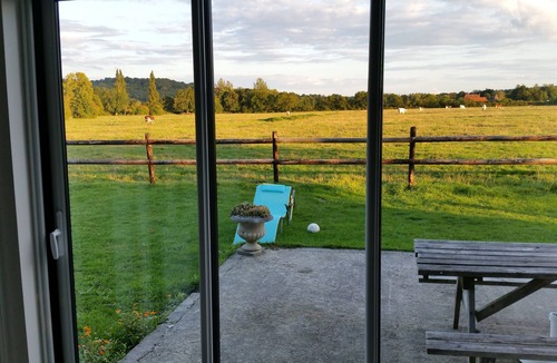 Vieux-Pont-en-Auge Cottage | Pressoir de la Viette - House in Normandy - Grassland cows for neighborhood