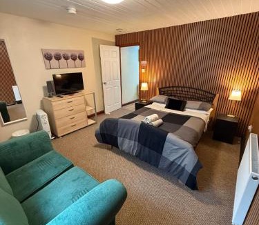 Belfast House | Prestashortstays