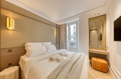 Les Halles Apartment | Prestige l 3CH l 2SDB l Clim l Louvre