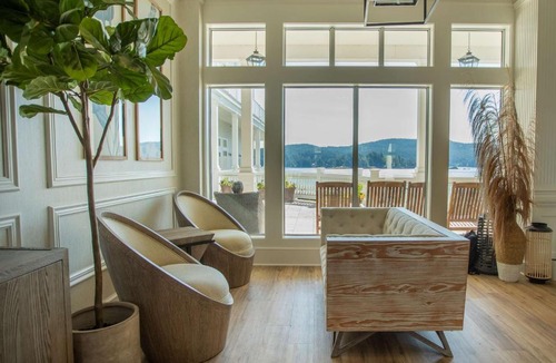 Sooke Hotel | Prestige Oceanfront Resort, WorldHotels Luxury