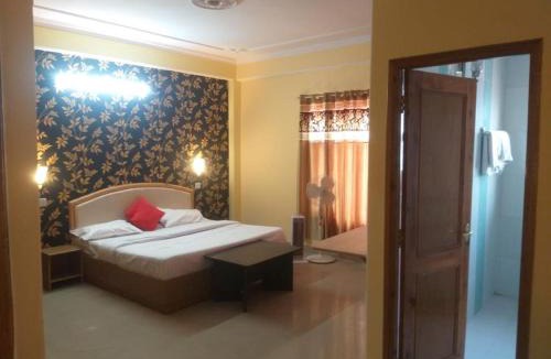 Shimla Bed & Breakfast | Prestige Villa