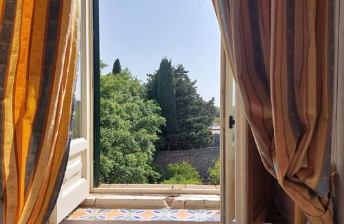 Casa Papa Villa | Prestigious historic mansion nestled in a centuries-old park.