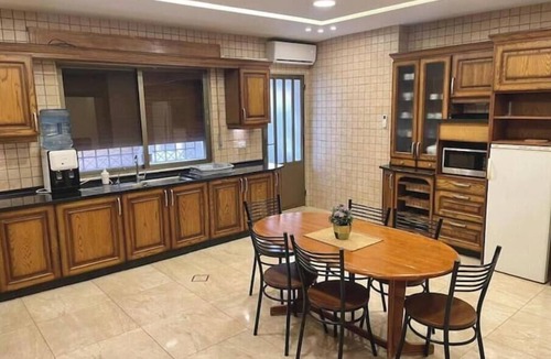Amman Apartment | Prestigious Spacious Retreat