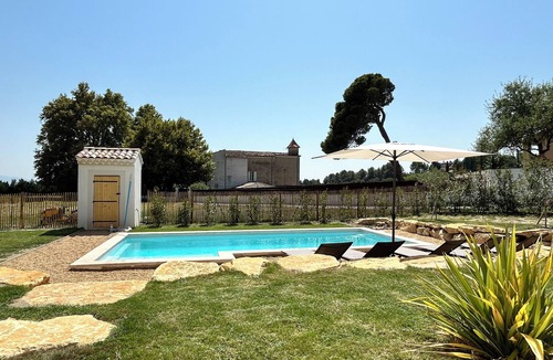 Vacqueyras Villa | Prestigious villa with private pool 200 m from the village.