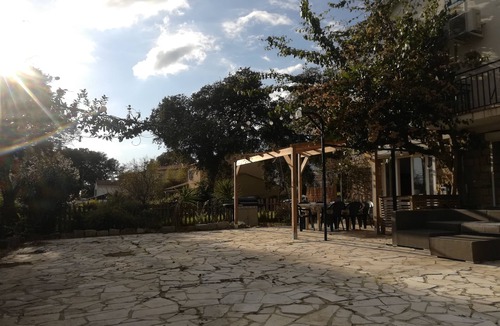 Valpaja Apartment | Pretty ground floor villa with pool