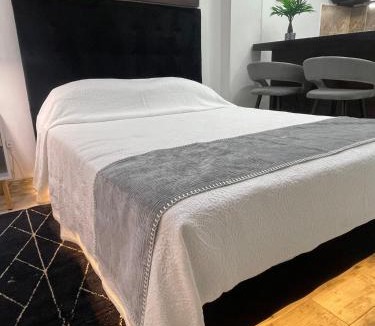 Cali Apartment | Pretty & Modern Private Studio 202