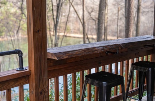 Morganton Cabin | Pretty Pond | Quiet | Sleeps 4