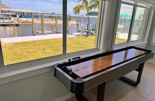Matlacha House | Priceless Waterfront Escape in Matlacha
