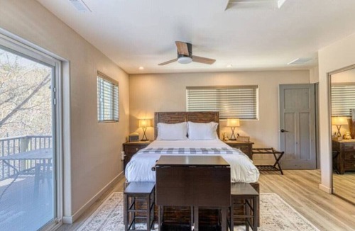 Wolf Creek House | Prickly Pear Studio Wolf Creek