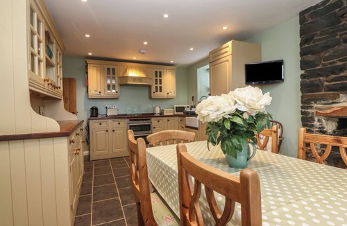 Denbigh Cottage | Priddbwll
