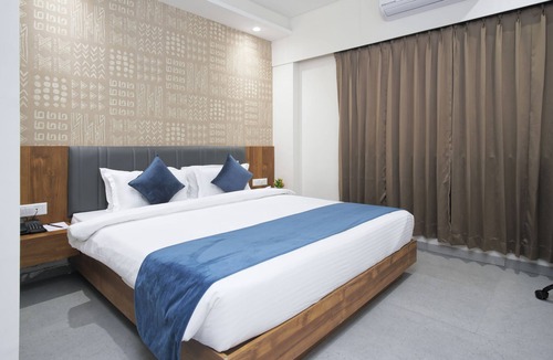 Dasada Hotel | Pride Elite Becharaji