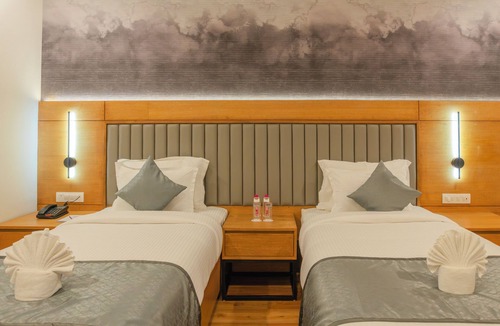 Prantij Hotel | Pride Elite Himmatnagar