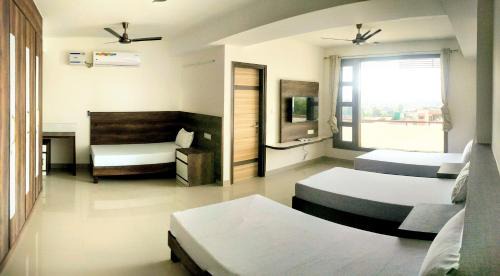 Kishangarh Bed & Breakfast | Pride Home