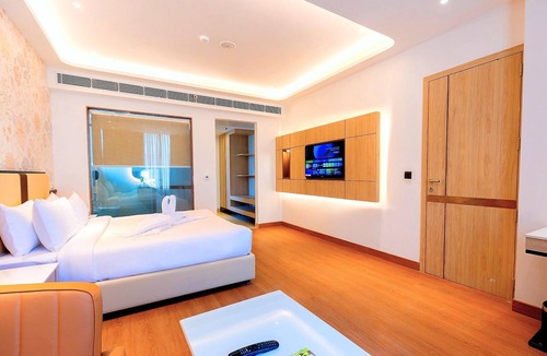 Knowledge Park III Hotel | Pride Premier Greater Noida