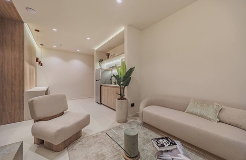 Zona Rosa Apartment | Primavera Building