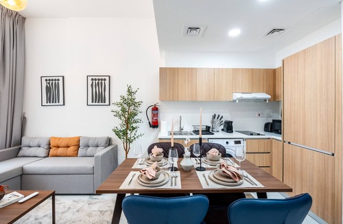 Masdar City Apartment | Prime 1BR with Pool View Balcony at Masdar City