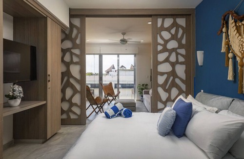Zazil-ha Apartment | !Prime Area, Beachwalk Distance: Weekly Promotion!