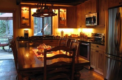 Black Butte Ranch Cabin | Prime August Days Avail! Charming & Updated Black Butte Ranch Fairway Golf Home