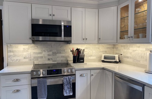 East Sandwich House | Prime Bayside location. North of Rte 6A. East Sandwich, MA