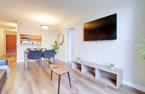Crystal City Apartment | Prime Location | Apt Near Pentagon City