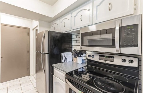 Ann Arbor Apartment | Prime Location! Cozy Stay by U of M