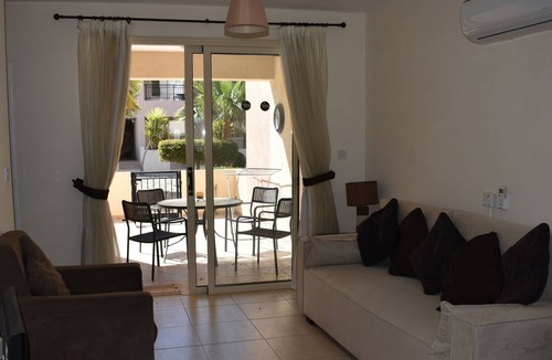 Paphos Apartment | Prime Location Ground Floor, 1 bed apartment. 2 Lagoon Pools, UK TV, FREE Wi-Fi