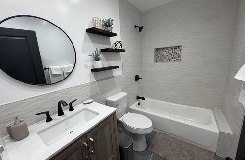 Harbor House | Prime Location! Mid-Century Short-Term Rental near Long Beach Landmarks