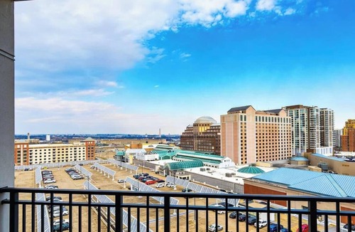 Pentagon City Apartment | Prime NOVA | Pentagon City | 1.5 Mi to DCA +DC