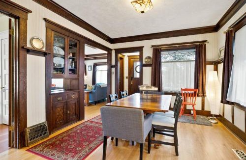 South Perry District House | Prime Perry Pad Pets Patio Peloton—All Here