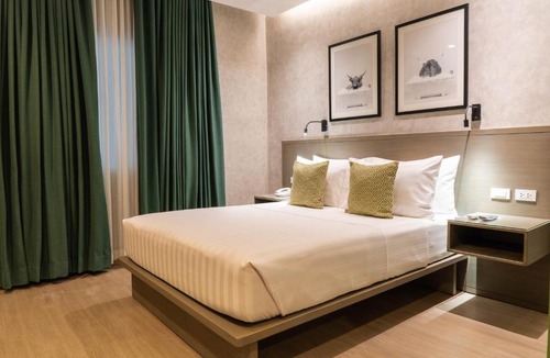 Santa Cruz Hotel | Primeway Suites Cebu