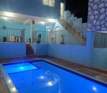 Suzano House | Primos Eventos - Casa com Piscina