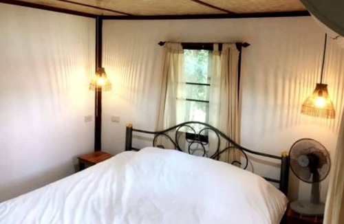 Baan Tai Cottage | Primrose Cottage