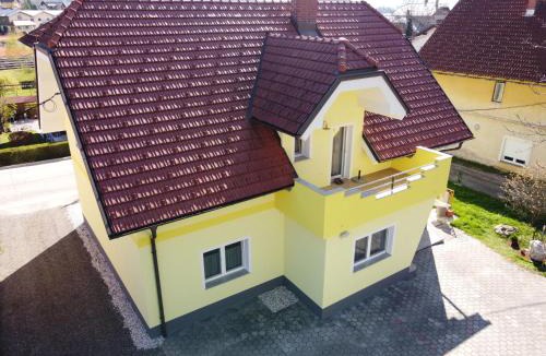 Jesenice Apartment | Primula Apartment