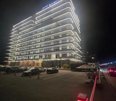 Mamaia-Sat Apartment | Prince Edward Beach Apartments - Tomis Villa Grand Resort